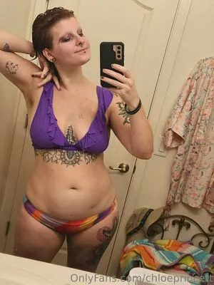 Chloeprincett Thumbnail Picture