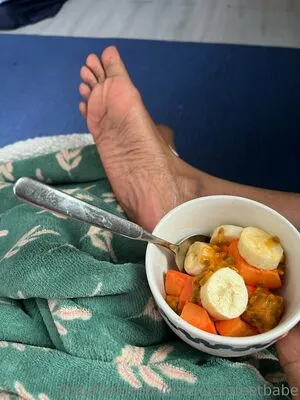 Chocolatefeetbabe Thumbnail Picture