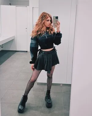 Chrissy Costansa OnlyFans Leaked Free Thumbnail Picture - #cmsKlhtCF2