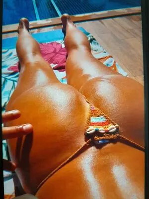 Christiana Almeida Thumbnail Picture