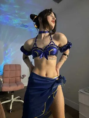 Chun Li Cosplay Thumbnail Picture