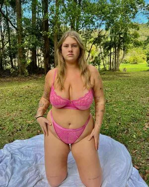 Chynna OnlyFans Leaked Free Thumbnail Picture - #MWStlxeo97
