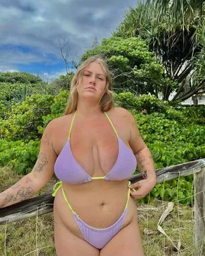 Chynna OnlyFans Leaked Free Thumbnail Picture - #RTfXZJefiQ