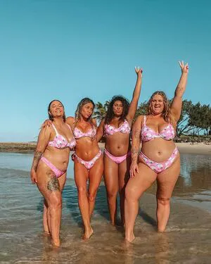 Chynna OnlyFans Leaked Free Thumbnail Picture - #fOrVdHqdnZ