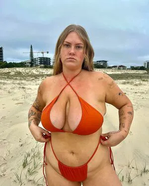 Chynna OnlyFans Leaked Free Thumbnail Picture - #hl5Wq2aFw0