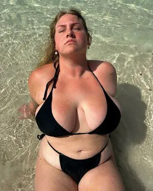 Chynna OnlyFans Leaked Free Thumbnail Picture - #v7ea7p0N9e