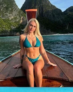 Cicconne OnlyFans Leaked Free Thumbnail Picture - #PkRlNossQP