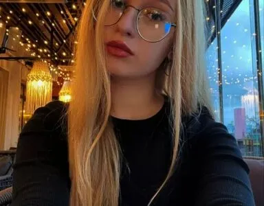 Cindy Busby OnlyFans Leaked Free Thumbnail Picture - #UGLGUIKGRK