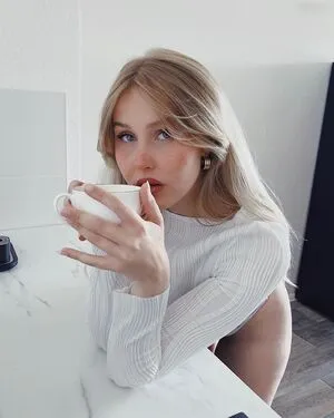 Cirizzle OnlyFans Leaked Free Thumbnail Picture - #7YRyY3KCev