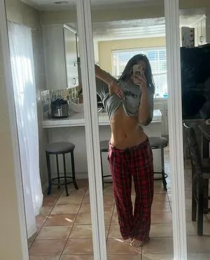 Claire Blanco Thumbnail Picture