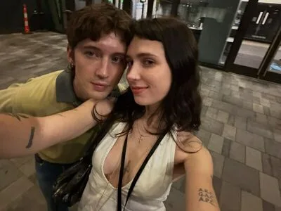 Clairo OnlyFans Leaked Free Thumbnail Picture - #6wKsAtR0Sr