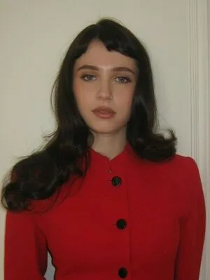 Clairo OnlyFans Leaked Free Thumbnail Picture - #B8yVLENn2P