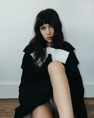 Clairo OnlyFans Leaked Free Thumbnail Picture - #iiKUtdnxBU