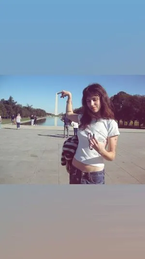 Clairo OnlyFans Leaked Free Thumbnail Picture - #vmBi48G3xZ