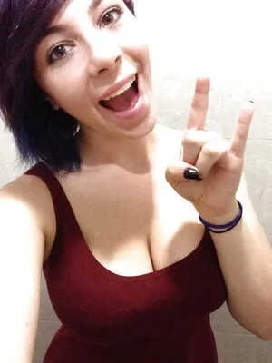 Clanni Thumbnail Picture
