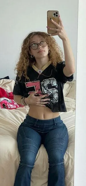 Clara West OnlyFans Leaked Free Thumbnail Picture - #PCYUbHqeBV