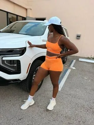 Claressa Shields OnlyFans Leaked Free Thumbnail Picture - #b6GSG3n6VD