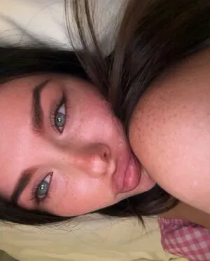 Clarissa Bea OnlyFans Leaked Free Thumbnail Picture - #MPEuIaa4sR