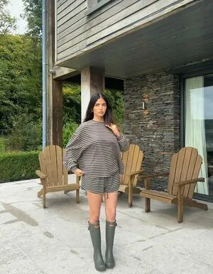 Clarissa Bea OnlyFans Leaked Free Thumbnail Picture - #V233fB9BAS