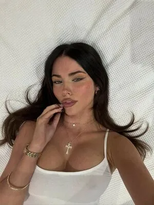 Clarissa Bea OnlyFans Leaked Free Thumbnail Picture - #WeugchKS02