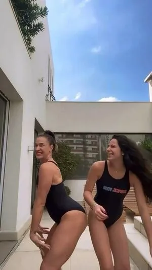 Claudia Raia Thumbnail Picture