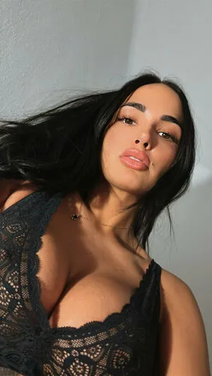 claudiabavel OnlyFans Leaked Free Thumbnail Picture - #dT4zhYocCd