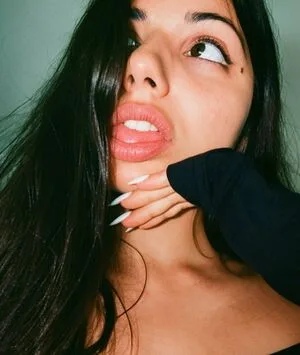 Clearchiaraa OnlyFans Leaked Free Thumbnail Picture - #M5pOd5kkfB
