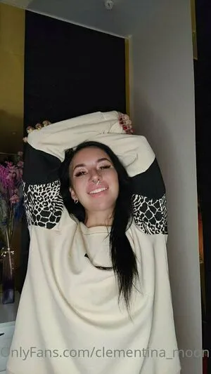 Clementina Moon Thumbnail Picture