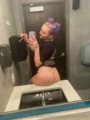 Cloudkitten369 OnlyFans Leaked Free Thumbnail Picture - #4QJ0Qy7oVO
