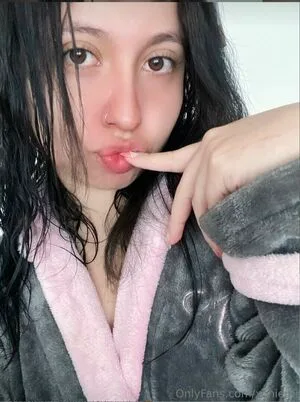 Cmiumi OnlyFans Leaked Free Thumbnail Picture - #KE4VoUlCVm