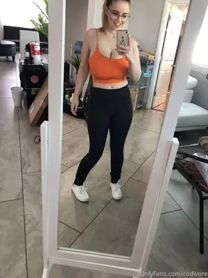 Codi Vore OnlyFans Leaked Free Thumbnail Picture - #pLzIH5RBeg