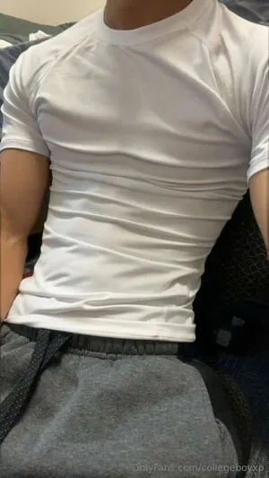 Collegeboyxp OnlyFans Leaked Free Thumbnail Picture - #MXKkTKflaG