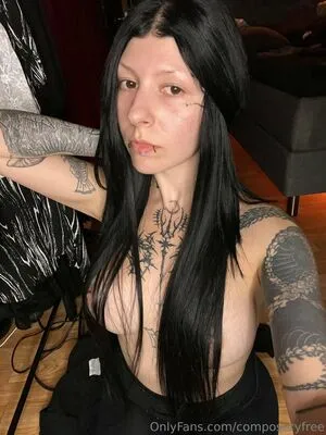 Composeryfree OnlyFans Leaked Free Thumbnail Picture - #gXcxplHCHX