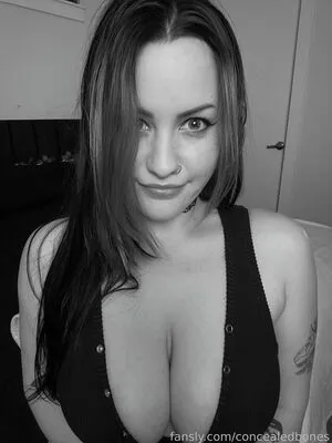 Concealedbones OnlyFans Leaked Free Thumbnail Picture - #C8odEaYHG4