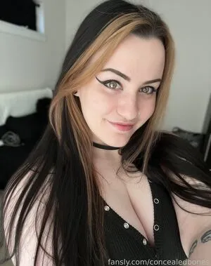 Concealedbones OnlyFans Leaked Free Thumbnail Picture - #LT8ieAMlh4