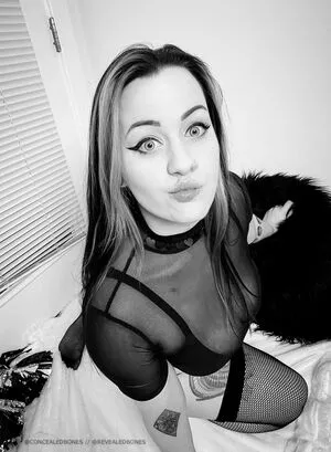 Concealedbones OnlyFans Leaked Free Thumbnail Picture - #s0bXM0gBQe