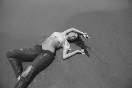 Constance Nunes OnlyFans Leaked Free Thumbnail Picture - #hYb7EzZA21