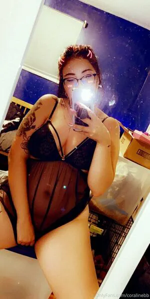 Coralinebb Thumbnail Picture