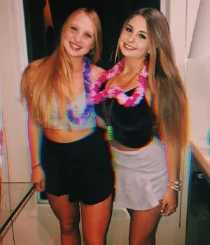 Corrina M OnlyFans Leaked Free Thumbnail Picture - #fceSG87GY3