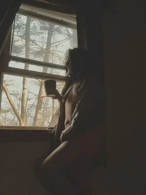 Cosmicakeee Thumbnail Picture