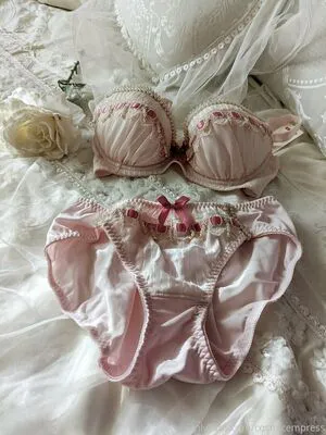 Cosmicempress OnlyFans Leaked Free Thumbnail Picture - #q6OFTsFE2c