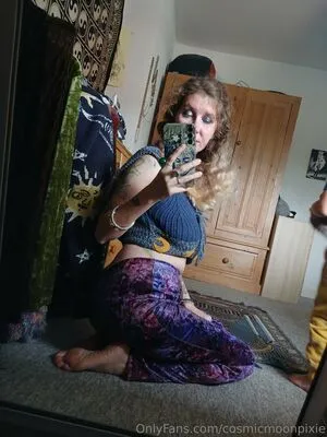 Cosmicmoonpixie OnlyFans Leaked Free Thumbnail Picture - #e4iSw3Mnei