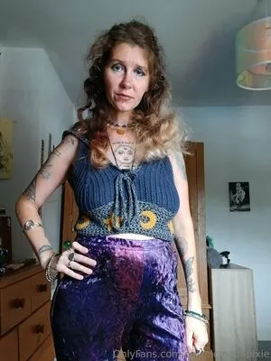 Cosmicmoonpixie OnlyFans Leaked Free Thumbnail Picture - #mPUB0D8OZF