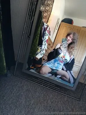 Cosmicmoonpixie OnlyFans Leaked Free Thumbnail Picture - #yI2Nm9OuP4