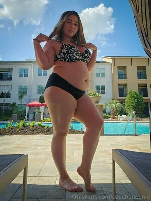 Couchqueenie OnlyFans Leaked Free Thumbnail Picture - #OgqeqnmvSy