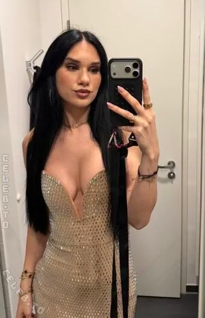 Coupleontour OnlyFans Leaked Free Thumbnail Picture - #YVR9sdabeP