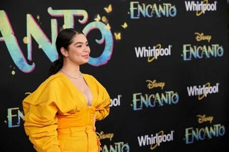 Cravalho OnlyFans Leaked Free Thumbnail Picture - #rSL5zaXESq