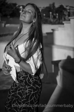 Crazy Layla OnlyFans Leaked Free Thumbnail Picture - #pJ4fJXbFPc