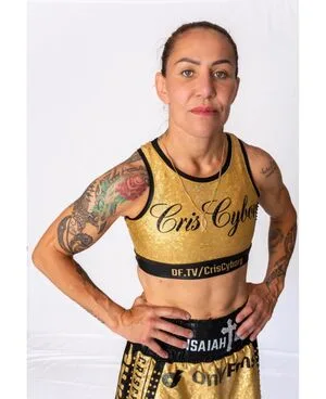 Cris Cyborg OnlyFans Leaked Free Thumbnail Picture - #2FvVGQf7kt