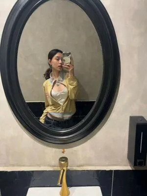 Crybabysh OnlyFans Leaked Free Thumbnail Picture - #6clHGoa9kI